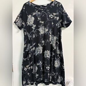 Fat Face UK Black Cream Floral Tunic Top US 14 | Moody Floral Travel Ready